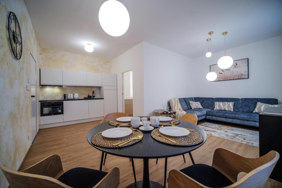 Apartman V Srdci Prahy Прага Екстер'єр фото