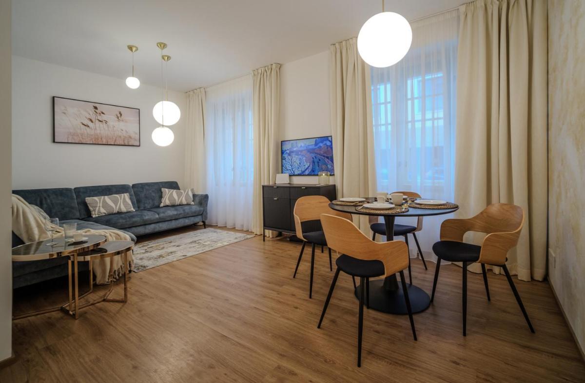 Apartman V Srdci Prahy Прага Екстер'єр фото
